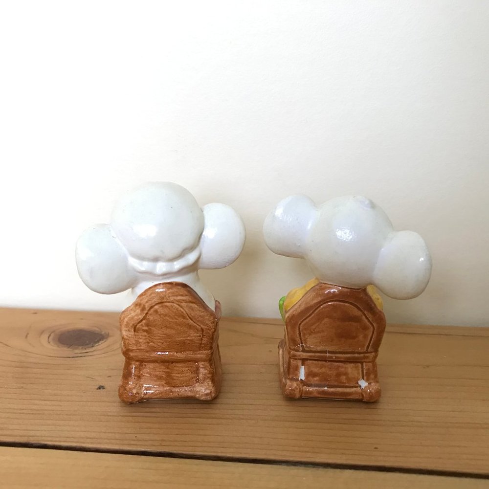 Grandma & Grandpa Mice Rocking Chair Mouse Porcelain Figurines Vintage Korea - Picture 3 of 6